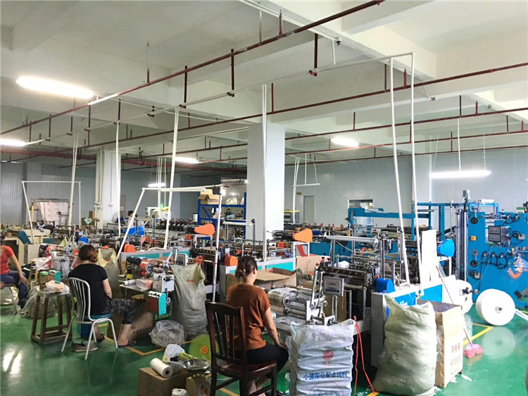 制袋車間流水線.jpg